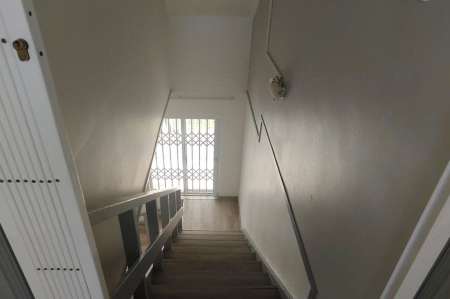 To Let 4 Bedroom Property for Rent in Heather Park Western Cape